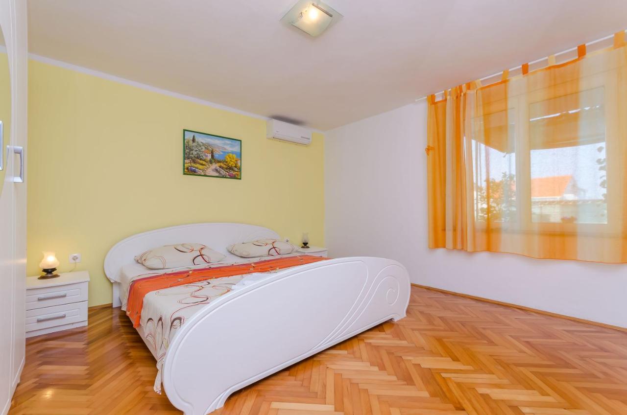 Apartments Maslina Трогир Экстерьер фото