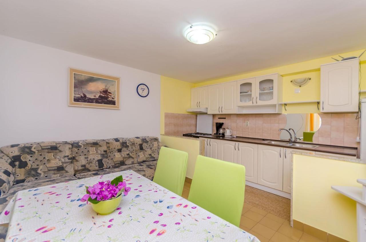 Apartments Maslina Трогир Экстерьер фото