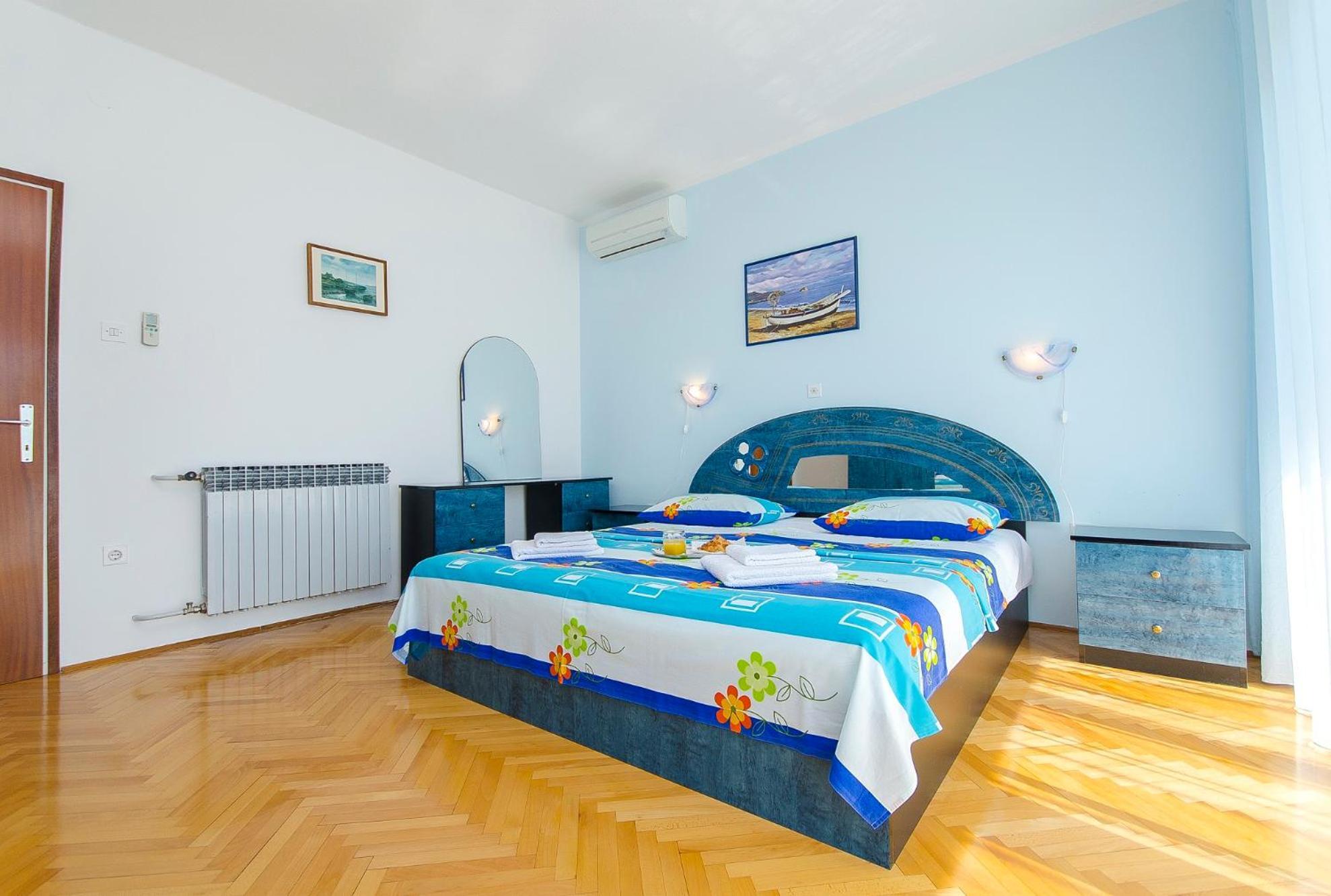 Apartments Maslina Трогир Экстерьер фото